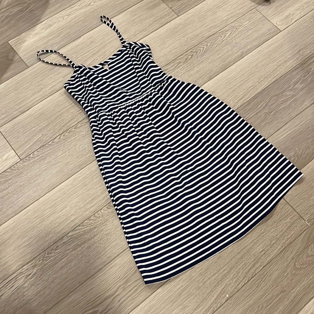 Summer dress, sz 8, stripes, white/navy